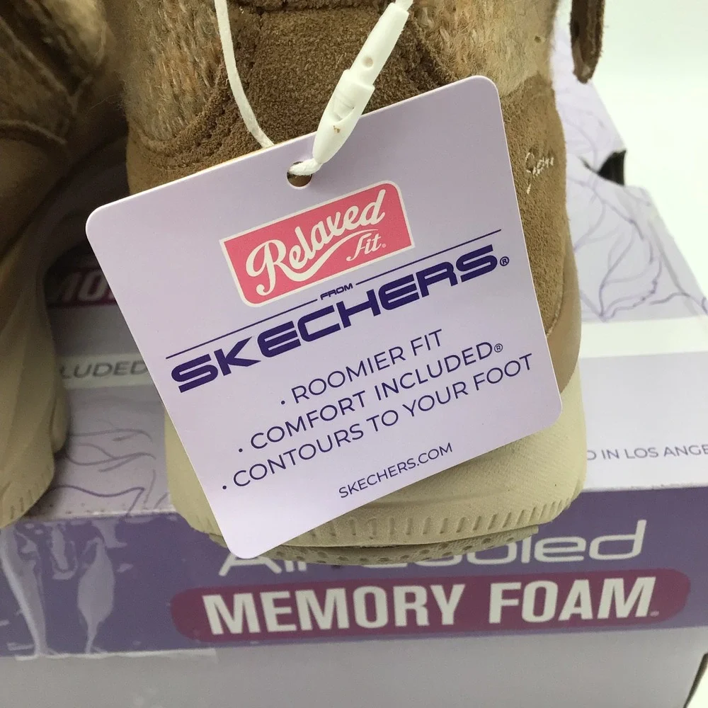 Skechers Relaxed Fit Easy‎ Going Cozy Lodge Chestnut Boots Womens Size 10 NEW